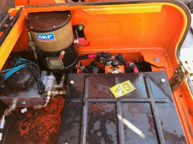 Дусан Другая, объемом двигателя 0 л и пробегом 0 тыс. км за 81846 $, фото 12 на Automoto.ua