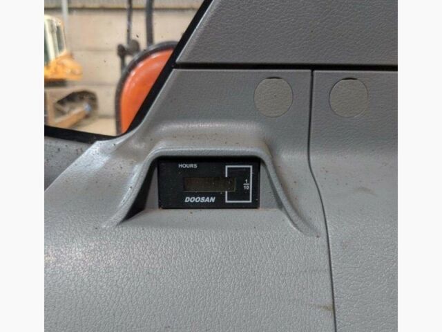 Дусан Другая, объемом двигателя 0 л и пробегом 0 тыс. км за 57693 $, фото 13 на Automoto.ua