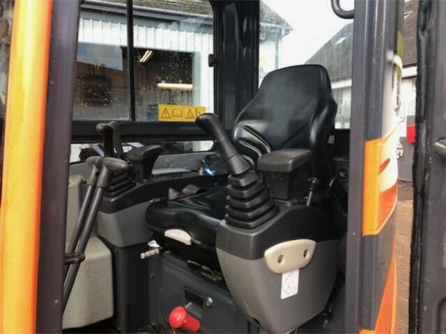 Дусан DX27Z, об'ємом двигуна 6 л та пробігом 0 тис. км за 24949 $, фото 4 на Automoto.ua