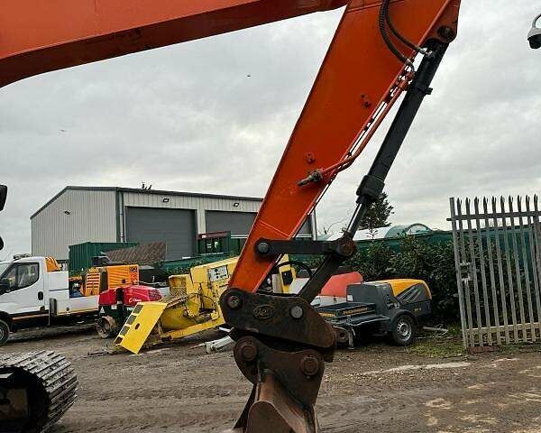 Дусан DX 225LC-3, об'ємом двигуна 0 л та пробігом 4 тис. км за 101870 $, фото 3 на Automoto.ua