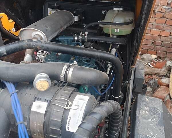 Дусан DX 340, объемом двигателя 0 л и пробегом 0 тыс. км за 6400 $, фото 5 на Automoto.ua