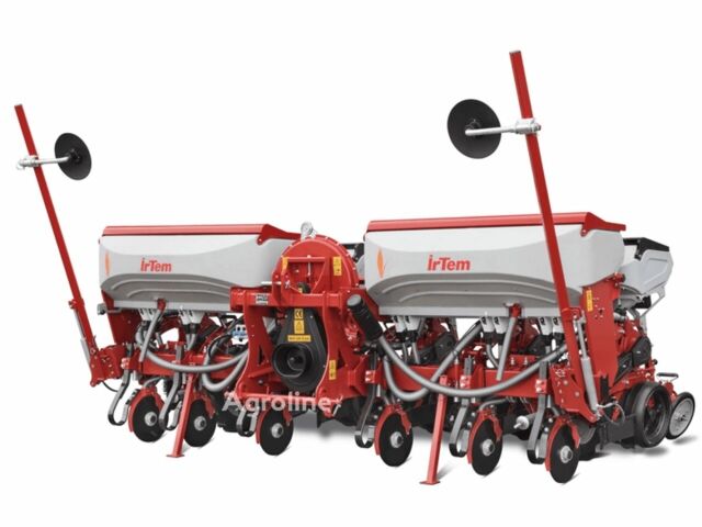 Красный Другая 6, объемом двигателя 0 л и пробегом 0 тыс. км за 24838 $, фото 1 на Automoto.ua