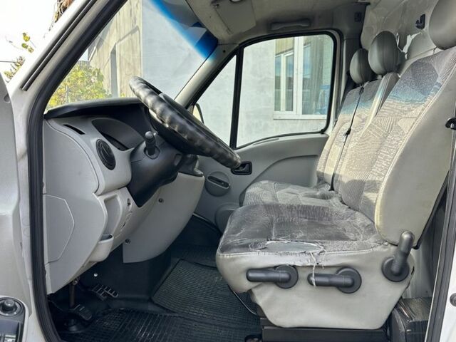 Білий Інша Інша, об'ємом двигуна 2.5 л та пробігом 523 тис. км за 6700 $, фото 5 на Automoto.ua