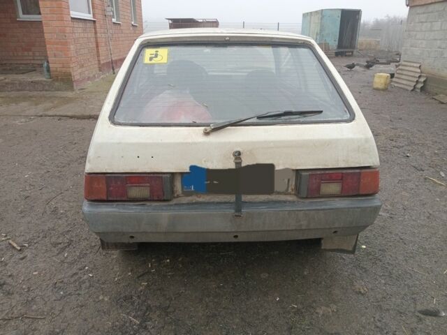 Белый Другая Другая, объемом двигателя 1.2 л и пробегом 10 тыс. км за 379 $, фото 1 на Automoto.ua