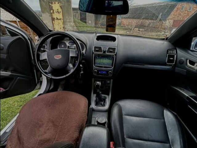 Белый Другая Другая, объемом двигателя 1.8 л и пробегом 243 тыс. км за 3600 $, фото 1 на Automoto.ua