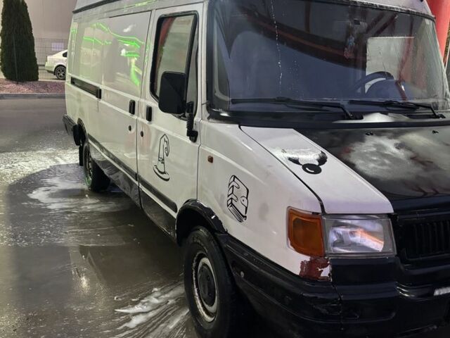 Білий Інша Інша, об'ємом двигуна 2.5 л та пробігом 3 тис. км за 2700 $, фото 2 на Automoto.ua