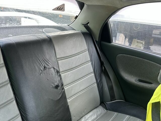 Белый Другая Другая, объемом двигателя 1.5 л и пробегом 161 тыс. км за 2200 $, фото 5 на Automoto.ua