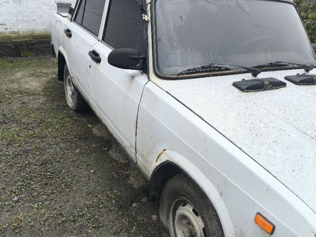 Белый Другая Другая, объемом двигателя 0 л и пробегом 50 тыс. км за 400 $, фото 3 на Automoto.ua