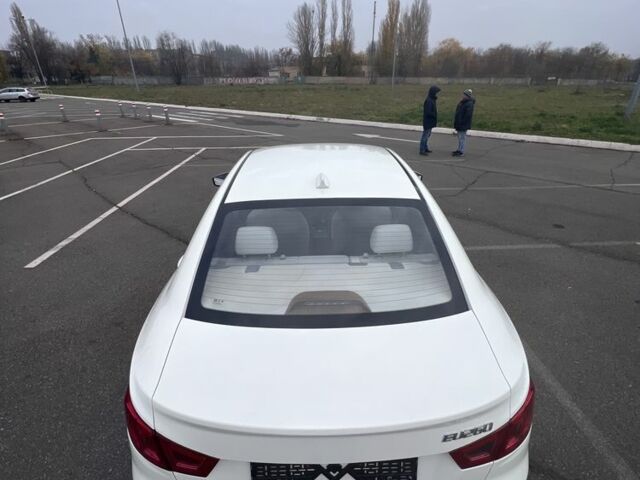 Белый Другая Другая, объемом двигателя 0 л и пробегом 35 тыс. км за 9000 $, фото 1 на Automoto.ua