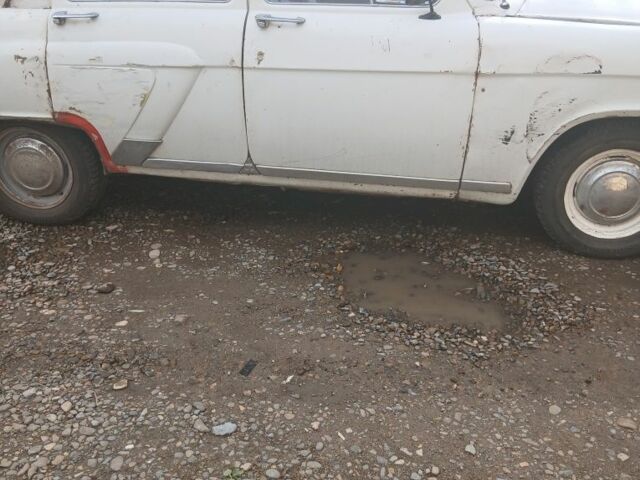 Белый Другая Другая, объемом двигателя 10 л и пробегом 50 тыс. км за 1000 $, фото 1 на Automoto.ua