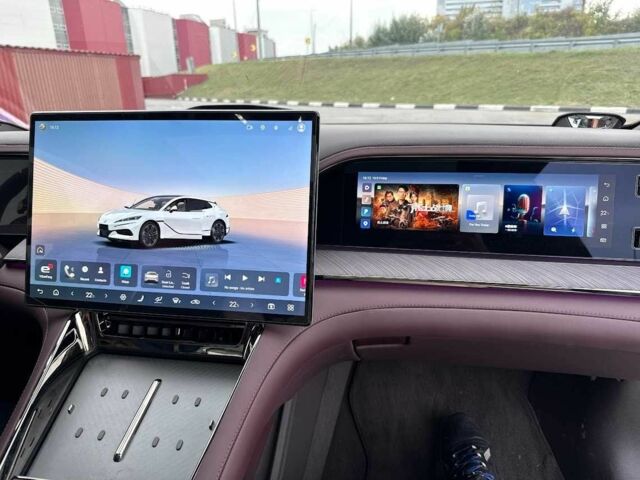 Белый Другая Другая, объемом двигателя 0 л и пробегом 11 тыс. км за 58000 $, фото 4 на Automoto.ua