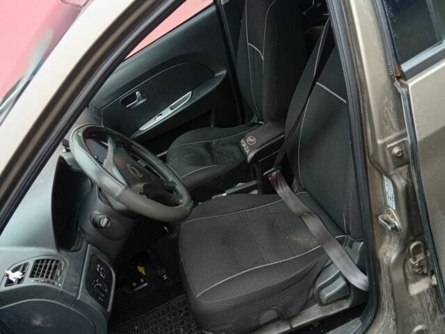 Бежевый Другая Другая, объемом двигателя 1.5 л и пробегом 90 тыс. км за 4000 $, фото 3 на Automoto.ua