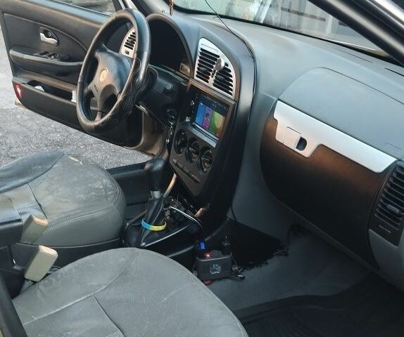 Бежевый Другая Другая, объемом двигателя 1.5 л и пробегом 157 тыс. км за 2300 $, фото 6 на Automoto.ua