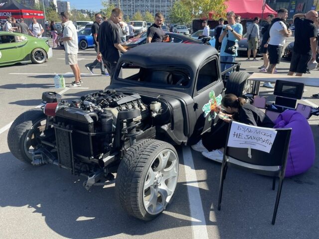 Черный Другая Другая, объемом двигателя 3 л и пробегом 30 тыс. км за 8000 $, фото 6 на Automoto.ua