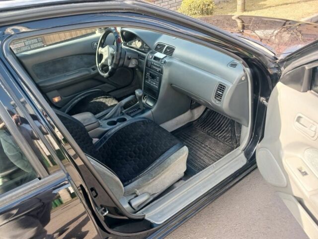 Черный Другая Другая, объемом двигателя 1.8 л и пробегом 240 тыс. км за 2700 $, фото 7 на Automoto.ua