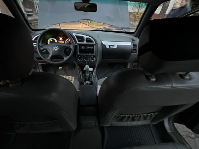 Чорний Інша Інша, об'ємом двигуна 1.8 л та пробігом 30 тис. км за 1002 $, фото 6 на Automoto.ua