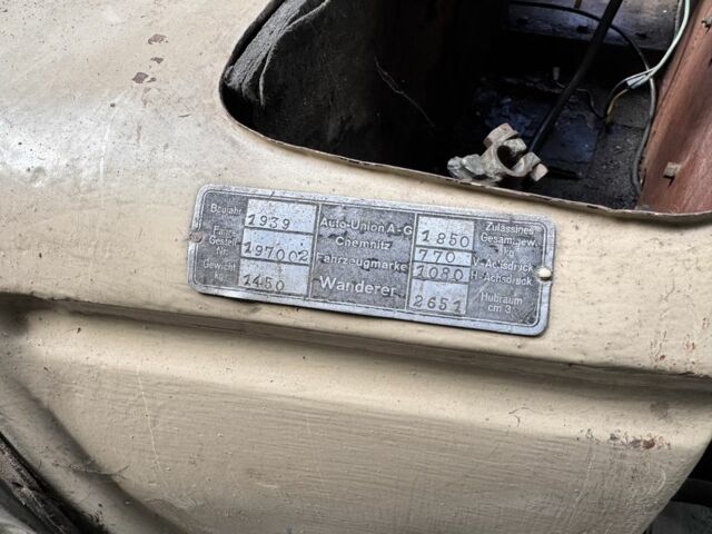 Коричневый Другая Другая, объемом двигателя 0 л и пробегом 3 тыс. км за 17518 $, фото 7 на Automoto.ua