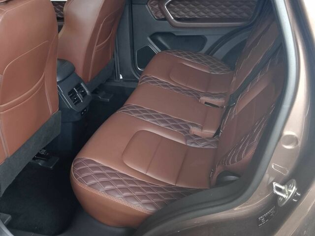 Коричневый Другая Другая, объемом двигателя 2 л и пробегом 2 тыс. км за 16000 $, фото 10 на Automoto.ua