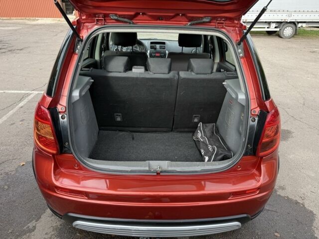 Червоний Інша Інша, об'ємом двигуна 1.6 л та пробігом 141 тис. км за 7000 $, фото 7 на Automoto.ua