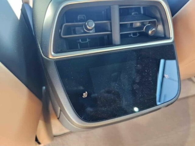 Червоний Інша Інша, об'ємом двигуна 0 л та пробігом 19 тис. км за 16000 $, фото 14 на Automoto.ua