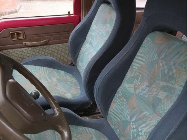 Червоний Інша Інша, об'ємом двигуна 2.2 л та пробігом 65 тис. км за 3500 $, фото 4 на Automoto.ua