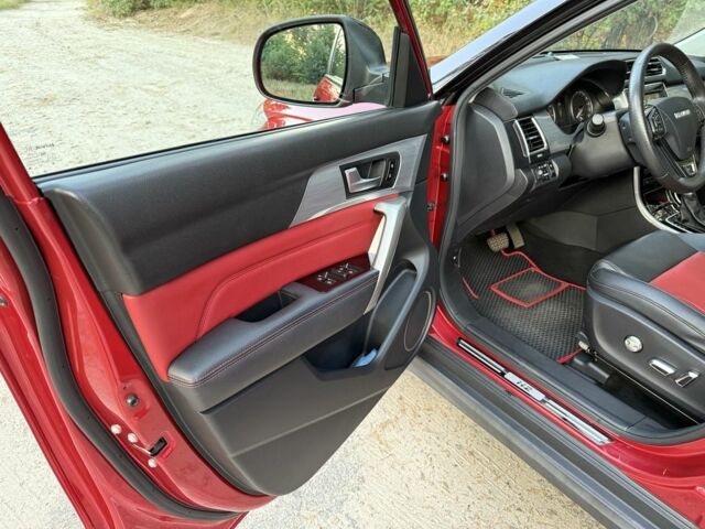 Червоний Інша Інша, об'ємом двигуна 1.5 л та пробігом 70 тис. км за 17000 $, фото 10 на Automoto.ua