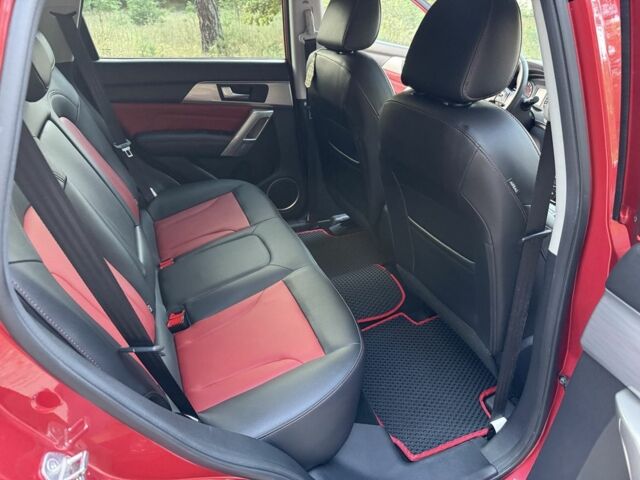 Червоний Інша Інша, об'ємом двигуна 1.5 л та пробігом 70 тис. км за 17000 $, фото 16 на Automoto.ua