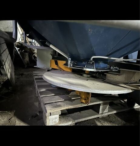 Другая Другая, объемом двигателя 0 л и пробегом 0 тыс. км за 5000 $, фото 4 на Automoto.ua