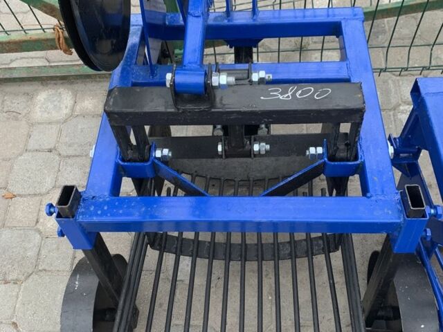 Другая Другая, объемом двигателя 0 л и пробегом 0 тыс. км за 3500 $, фото 6 на Automoto.ua