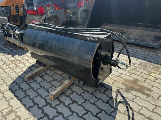 Другая Другая, объемом двигателя 0 л и пробегом 0 тыс. км за 2100 $, фото 2 на Automoto.ua