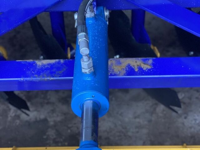 Інша Інша, об'ємом двигуна 0 л та пробігом 0 тис. км за 4405 $, фото 6 на Automoto.ua