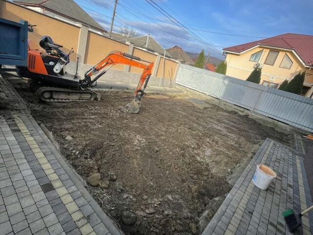 Інша Інша, об'ємом двигуна 0 л та пробігом 0 тис. км за 10000 $, фото 1 на Automoto.ua