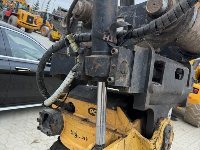 Другая Другая, объемом двигателя 0 л и пробегом 0 тыс. км за 67621 $, фото 16 на Automoto.ua