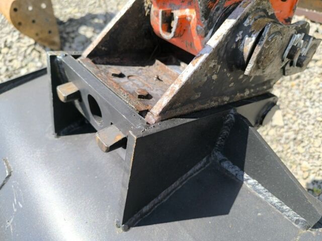 Другая Другая, объемом двигателя 0 л и пробегом 0 тыс. км за 32000 $, фото 7 на Automoto.ua