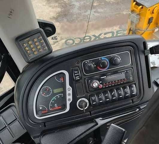 Другая Другая, объемом двигателя 0 л и пробегом 0 тыс. км за 68000 $, фото 10 на Automoto.ua