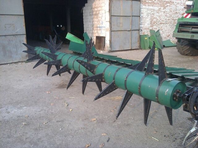 Другая Другая, объемом двигателя 2 л и пробегом 200 тыс. км за 7088 $, фото 6 на Automoto.ua