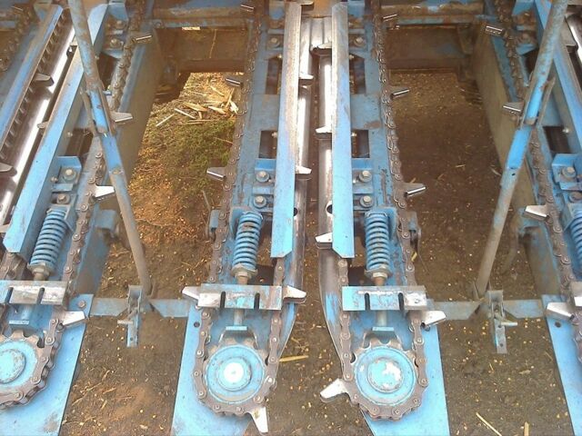 Другая Другая, объемом двигателя 2 л и пробегом 200 тыс. км за 7088 $, фото 4 на Automoto.ua