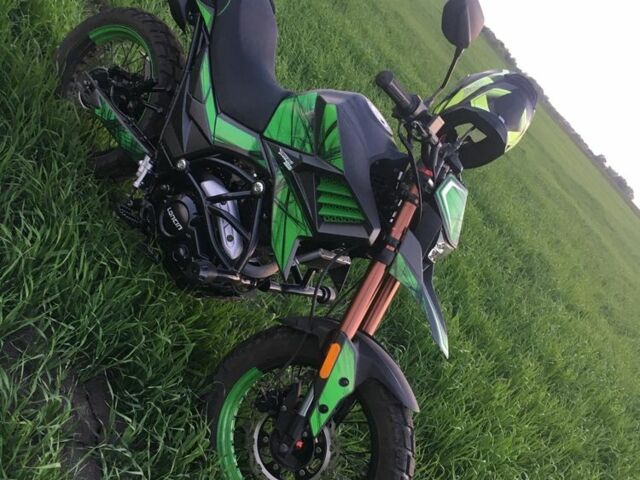 Інша Інша, об'ємом двигуна 2.3 л та пробігом 0 тис. км за 1600 $, фото 5 на Automoto.ua