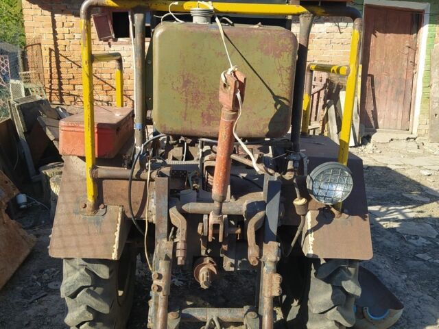 Другая Другая, объемом двигателя 1.5 л и пробегом 1000 тыс. км за 1500 $, фото 3 на Automoto.ua