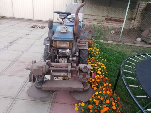 Другая Другая, объемом двигателя 0 л и пробегом 100 тыс. км за 2398 $, фото 2 на Automoto.ua