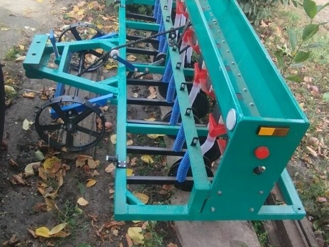 Другая Другая, объемом двигателя 1.2 л и пробегом 1000 тыс. км за 3009 $, фото 7 на Automoto.ua