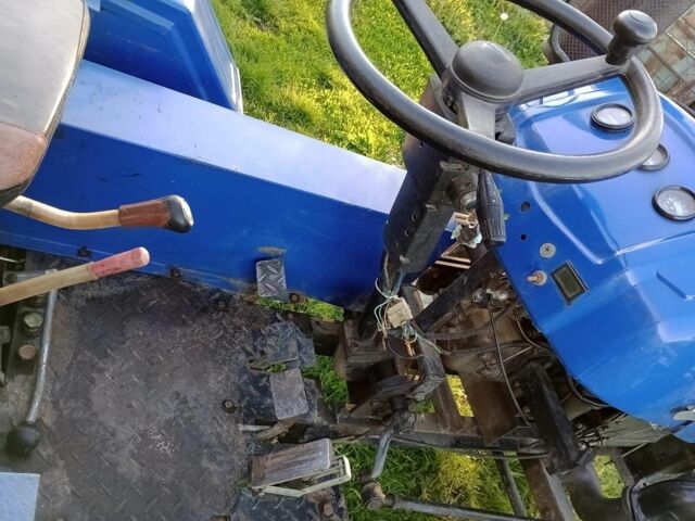 Другая Другая, объемом двигателя 1.5 л и пробегом 1000 тыс. км за 1800 $, фото 2 на Automoto.ua