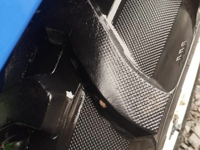 Другая Другая, объемом двигателя 0 л и пробегом 375 тыс. км за 5400 $, фото 10 на Automoto.ua