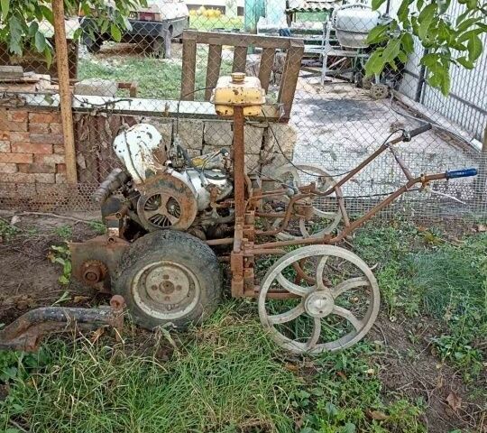 Інша Інша, об'ємом двигуна 0.35 л та пробігом 200 тис. км за 107 $, фото 2 на Automoto.ua