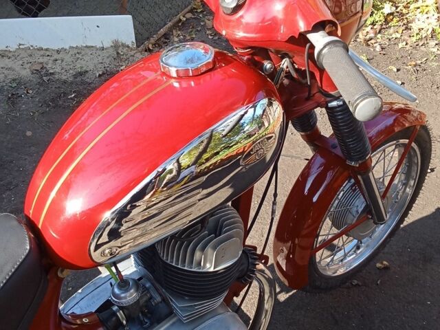 Другая Другая, объемом двигателя 0.35 л и пробегом 0 тыс. км за 1500 $, фото 2 на Automoto.ua