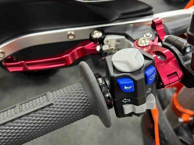 Другая Другая, объемом двигателя 0.3 л и пробегом 0 тыс. км за 2850 $, фото 11 на Automoto.ua