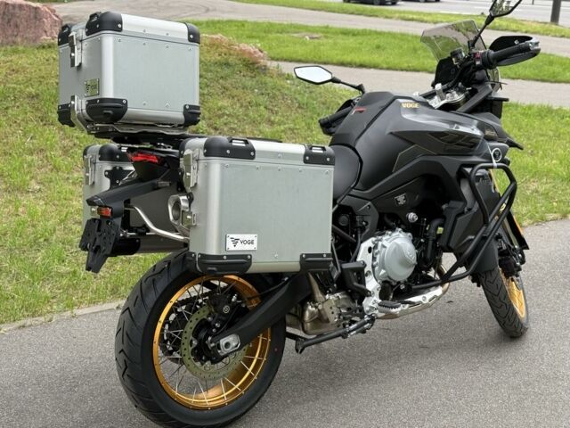 Другая Другая, объемом двигателя 0 л и пробегом 0 тыс. км за 12000 $, фото 4 на Automoto.ua