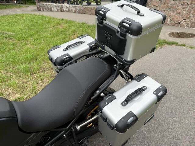 Другая Другая, объемом двигателя 0 л и пробегом 0 тыс. км за 12000 $, фото 8 на Automoto.ua