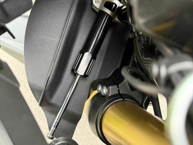 Другая Другая, объемом двигателя 0 л и пробегом 0 тыс. км за 12000 $, фото 16 на Automoto.ua