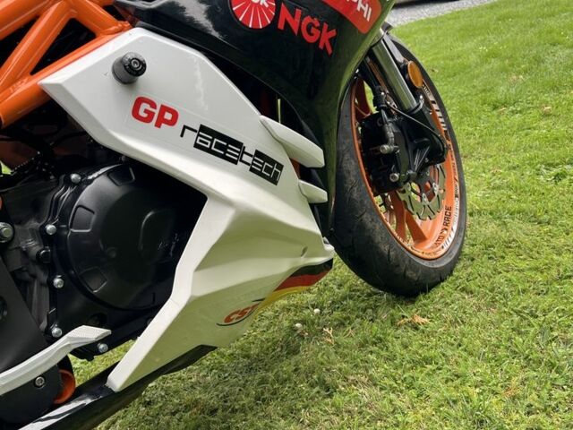 Другая Другая, объемом двигателя 0.4 л и пробегом 0 тыс. км за 2500 $, фото 6 на Automoto.ua